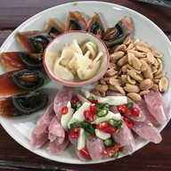 เมนูของร้าน ปาณิฉัตร รีสอร์ท