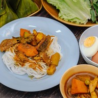 อิ่มจัง คาเฟ่