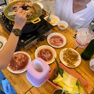 กินดีปิ้งย่างกระทะทอง