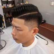 Street Barber Shop ซอยมังกร  (ตัดผม แกะลาย) ซอยมังกร