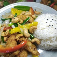 จานใหญ่ บ้านหม้อ