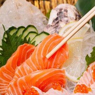 Jirafu Sushi & Beer Bar ลาดพร้าว