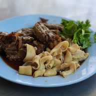 เป็ดพะโล้นายเมา