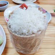 เมนูของร้าน คนมีลาบ ยโสฯ