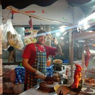 เสี่ยหมี หมูพวง ตลาดศุภฤกษ์ (ตลาดหลังคา)