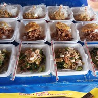 ป้าแดงสนามบินอาหารตามสั่ง สนามบินขอนแก่น