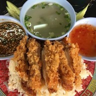 เมนูของร้าน ข้าวมันไก่ตั้งตัว ตลาดนานาเจริญ ลำลูกกา