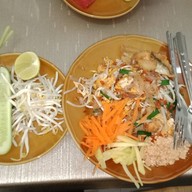 อิ่มจัง คาเฟ่