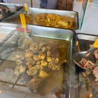 แกงใต้นายติ๊ง  สาขา4