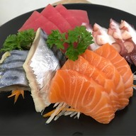 โฮมุ ซูชิ โลตัสบางใหญ่