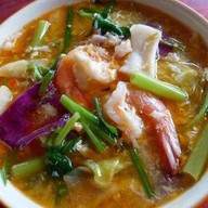 ผัดไทยกุ้งสดแม่มด ตลาดโสภณ โต้รุ้ง