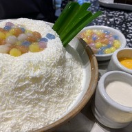 เมนูของร้าน Cheevit Cheeva ชั้น4 ฝั่งพลาซ่า