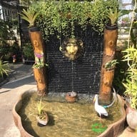 ม่านน้ำเรียกทรัพย์