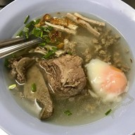 เมนูของร้าน ตี 5 Breakfast