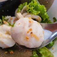 เมนูของร้าน เจ๊อ้อย ก๋วยเตี๋ยวปลา ก๋วยเตี๋ยวเป็ด ข้าวหน้าเป็ด ข้าวหมูแดง