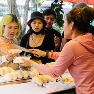 บรรยากาศ เจ๊นิด