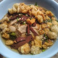 หมี่กากหมูป้าพร