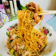 นายอิ๋งบะหมี่เกี๊ยวหมูแดงสู้ชีวิต ชุนฮั้ว