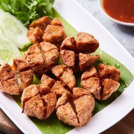 เมนูของร้าน รุ่มรวยก๋วยเตี๋ยวไก่ สาขาไทวัสดุสุขาภิบาล3