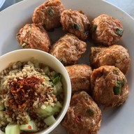 เมนูของร้าน เรือนแพประมง