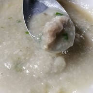 เมนูของร้าน เจ๊นา ก๋วยจั๊บน้ำข้น