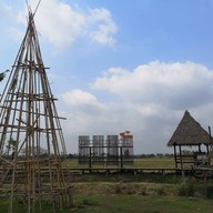 บรรยากาศ The Lao Cafe And Resort