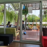 บรรยากาศ Feed Cafe ใสยวน ซอย 8