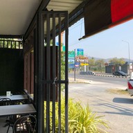 ครัวเงาะป่า
