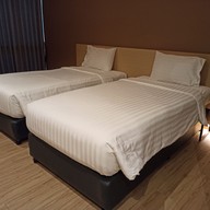 Sans Hotel ราชบุรี