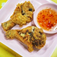 เมนูของร้าน ลาบประตูน้ำ
