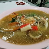 เมนูของร้าน ราดหน้าเจ็ดยอด (ข่วงสิงห์-ม.ราชภัฏ)