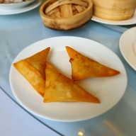 เมนูของร้าน ทองใหญ่ UD Town