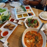 อ้วนผอม เมี่ยงปลาเผา ท่าน้ำนนทบุรี