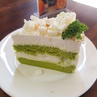 เมนูของร้าน BEYOND CAFE (บียอนด์ คาเฟ่ กาแฟ เค้ก) หนองประจักษ์