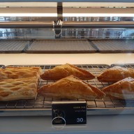 Bellinee's Bake & Brew สวนนงนุช