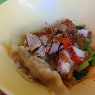 เปาเปาหมี่หยกเป็ดย่าง ถนนปุณกัณฑ์