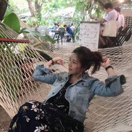 Yellow Stone cafe’ & Bar Korat