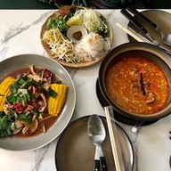 Sawan House Restaurant  Veintane