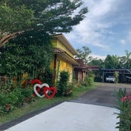 เสาวนีย์ รีสอร์ท
