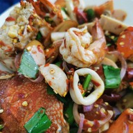 เมนูของร้าน ตาลตำ-ยำแซ่บ & กะหรี่ปั๊บนายตั้ม ไสวประชาราษฎร์ 13