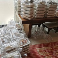 บ้านย่าขาหมูbyคุณย่า