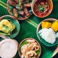 ต่อนยอนน้ำเงี้ยว