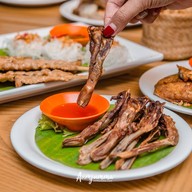 Sawan House Restaurant  Veintane