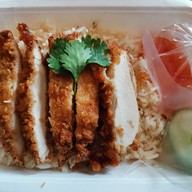 บ้านย่าขาหมูbyคุณย่า