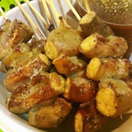 เมนูของร้าน ครัว ครูนงค์ หมูทอดแจ่วปลาร้า (ส้มตำ) บางหัวเสือ