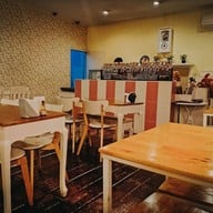 อบอุ่น เฮ้าส์