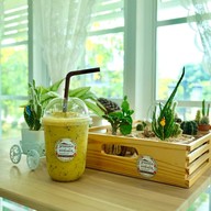 My Cake Garden & Café Halal Food