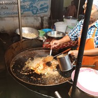 บรรยากาศ หอยทอด หน้าร้านเซ่งหมง