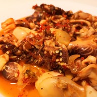 เมนูของร้าน รุ่งเจริญทรัพย์ หมึก สด ย่าง