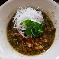 เมนูของร้าน หนิง ก๋วยเตี๋ยวเรือ